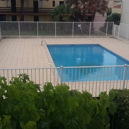 Proche Village Naturiste * آجد